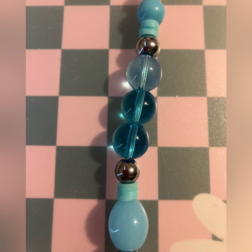 Cross Keychain - Picture 4 of 5
